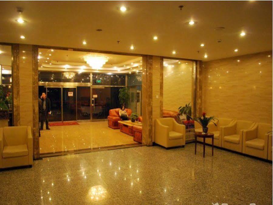 Beijing Silvery Ocean Hotel 순이 외부 사진